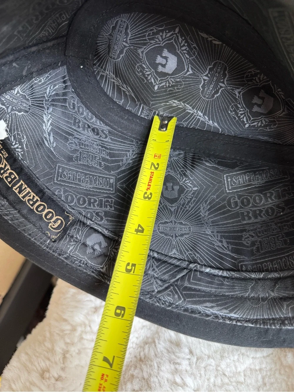 Goorin Bros Black 100% Leather Trilby Hat with Branded Metal Emblem Sz XL Rare